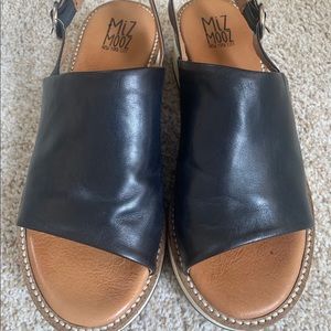 Sandal ~ Miz Mooz